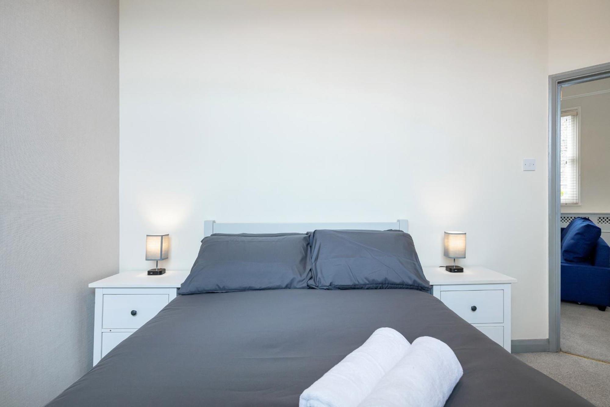 5A - Bright And Airy 2 Bedroom Apartment - Close To Central Londra Esterno foto